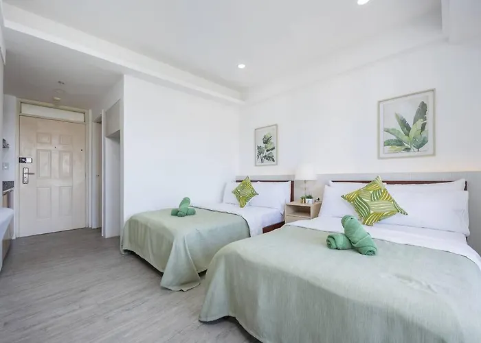 Express Condotel 731,3 Minutes To Airport,mall, With Gym & Pool,fast Wi-fi,free Netflix Apartment