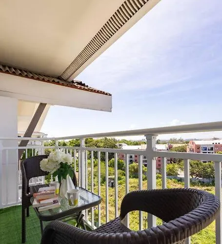 Express Condotel 731,3 Minutes To Airport,mall, With Gym & Pool,fast Wi-fi,free Netflix Apartment *