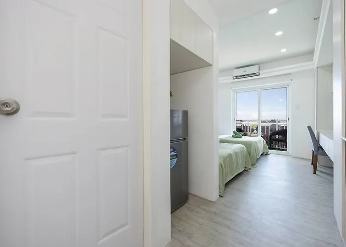 Apartment Express Condotel 731,3 Minutes To Airport,mall, With Gym & Pool,fast Wi-fi,free Netflix *
