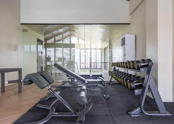 Apartment Express Condotel 731,3 Minutes To Airport,mall, With Gym & Pool,fast Wi-fi,free Netflix *